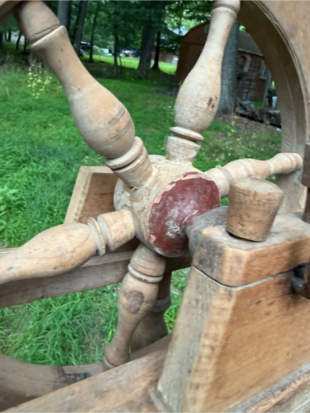 Vintage Wooden Spinning Wheel - Natural Brown Home Accent
